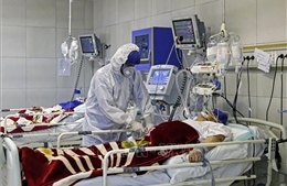 Số ca tử vong do COVID-19 ở Iran tiếp tục tăng mạnh, lên 2.898 người