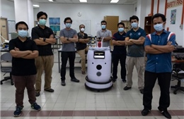 Robot Medibot hỗ trợ cuộc chiến chống COVID-19 tại Malaysia