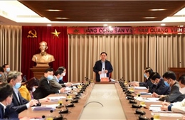 Bí thư Thành ủy Hà Nội Vương Đình Huệ: Nhiệm vụ ưu tiên hàng đầu là phòng, chống dịch COVID-19