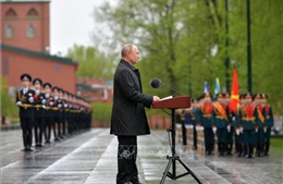 Tổng thống Nga khẳng định tiếp tục xây dựng quân đội hùng mạnh