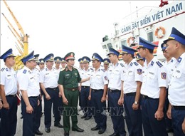 Đoàn công tác của Bộ Quốc phòng thăm và kiểm tra Bộ Tư lệnh Vùng Cảnh sát Biển 1