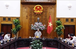 Thủ tướng: Không 'tô hồng' nhưng không được 'bôi đen' số liệu thống kê