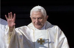 Giáo hoàng danh dự Benedict XVI trở thành giáo hoàng cao tuổi nhất trong lịch sử 