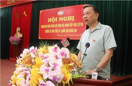 Bộ trưởng Bộ Công an Tô Lâm tiếp xúc cử tri tại thị xã Từ Sơn, Bắc Ninh