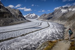 Các sông băng tại Thụy Sĩ đang tan nhanh kỷ lục