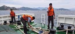 Điều thêm hai tàu kiểm ngư tìm kiếm 26 ngư dân Bình Định mất tích