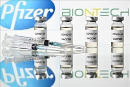 Pfizer hy vọng sẽ sản xuất vắc-xin COVID-19 vượt nhu cầu vào cuối năm 2021