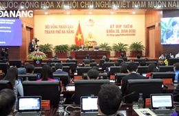 Đà Nẵng: Nỗ lực tăng tốc khi lần đầu tiên tăng trưởng âm