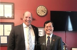 Đại sứ Việt Nam tại Hoa Kỳ điện đàm với Hạ nghị sĩ Ted Yoho