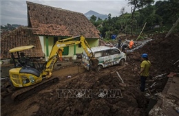 Lở đất tại Indonesia, ít nhất 4 người thiệt mạng