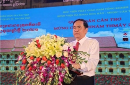 Phó Chủ tịch Thường trực Quốc hội Trần Thanh Mẫn chúc Tết Chôl Chnăm Thmây tại Cần Thơ