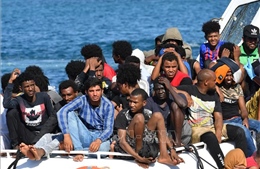 Trên 40 người di cư thiệt mạng trong vụ chìm thuyền ngoài khơi Tusinia