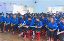 Hàng trăm người lao động vùng biên Bình Phước tham gia phiên giao dịch việc làm