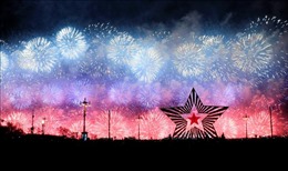 Pháo hoa rợp trời Moskva kỷ niệm 76 năm Ngày Chiến thắng phát-xít