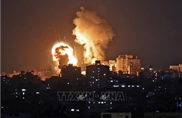 Xung đột giữa quân đội Israel và các tay súng ở Dải Gaza tiếp tục leo thang 