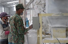 Các KCN tỉnh Yên Bái phòng dịch COVID-19 hiệu quả để đẩy mạnh sản xuất