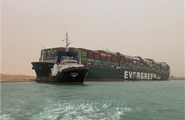 Tòa án Ai Cập ra phán quyết tiếp tục giữ tàu Ever Given