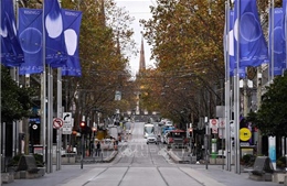 Thành phố Melbourne (Australia) gia hạn phong tỏa thêm một tuần