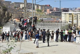Maroc thúc đẩy giải quyết vụ người vượt biên sang vùng Ceuta của Tây Ban Nha  
