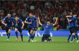EURO 2020: Bản lĩnh người Italy - Morata từ người hùng thành tội đồ