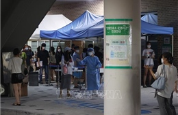 Giới chuyên gia dịch tễ Hàn Quốc kêu gọi sử dụng biện pháp mạnh để kiểm soát dịch