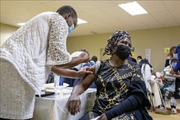 Pháp hỗ trợ các nước thành viên Liên minh châu Phi 10 triệu liều vaccine