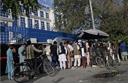 Giới chức ngân hàng Afghanistan thúc giục Mỹ và IMF cho phép tiếp cận nguồn tài chính