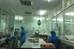 Điều trị COVID-19 ở tâm dịch của tỉnh Khánh Hòa