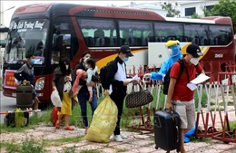 Dịch COVID-19: Thái Bình đón gần 500 người dân từ các tỉnh phía Nam về quê an toàn