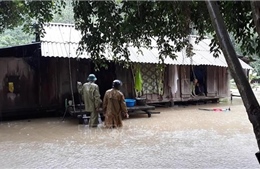 Mưa lũ ở Quảng Bình làm hai người mất tích, hơn 1.300 ngôi nhà bị ngập