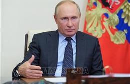 Tổng thống V.Putin nhấn mạnh tầm quan trọng của sự đoàn kết nhân Ngày nước Nga