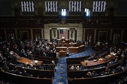 Hạ viện Mỹ thông qua dự luật chi tiêu tạm thời cho chính phủ