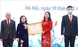 Tổng hội Y học Việt Nam đón nhận Huân chương lao động hạng Nhì