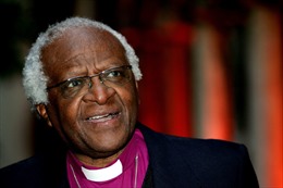 Biểu tượng chống phân biệt chủng tộc, Tổng Giám mục Desmond Tutu qua đời ở tuổi 90