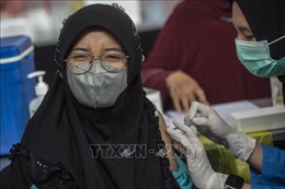 Indonesia triển khai tiêm mũi vaccine ngừa COVID-19 tăng cường