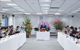 Chủ tịch Quốc hội Vương Đình Huệ: Vinatex cần quyết tâm nâng cao giá trị gia tăng của sản phẩm dệt may