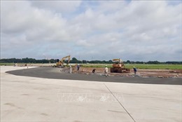 Sẽ dừng khai thác một đường băng sân bay Tân Sơn Nhất để phục vụ cải tạo, nâng cấp