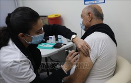 Israel thử nghiệm vaccine ngừa biến chủng Omicron