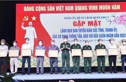 Tăng cường phối hợp tuyên truyền về hoạt động của lực lượng vũ trang Quân khu 7 