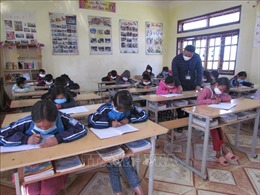 Lai Châu: Huy động học sinh đến trường gắn với phòng, chống dịch COVID-19