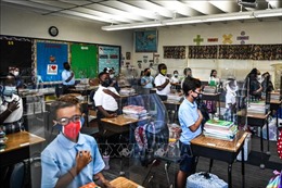 Mỹ: Đeo khẩu trang giúp giảm 72% số ca mắc COVID-19 tại trường học 