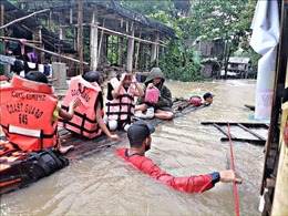 Điện thăm hỏi về thiệt hại do bão ở Philipines