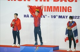 Kình ngư Huy Hoàng hài lòng với huy chương vàng 1.500m