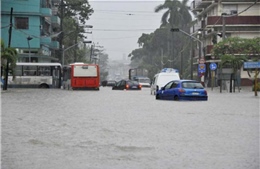 Mưa lớn ở La Habana gây thiệt hại về người và tài sản