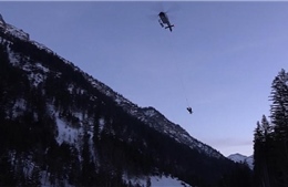 Giải cứu trên 100 học sinh và giáo viên bị mắc kẹt tại dãy Alps