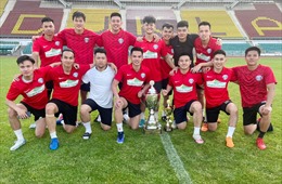 Nâng vị thế cộng đồng người Việt với danh hiệu Vô địch Giải bóng đá Thượng viện Séc