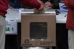 Colombia bắt đầu vòng hai cuộc bầu cử tổng thống