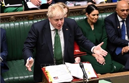 Thủ tướng Anh đối mặt với phiên điều trần khó khăn trước quốc hội 