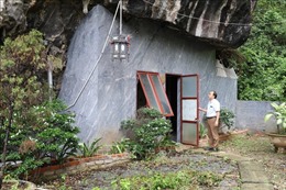 Thực hư phòng nghỉ 60 triệu đồng/đêm trong hang núi ở Hoa Lư