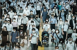 Nhật Bản khuyến cáo người dân cảnh giác tối đa với dịch COVID-19